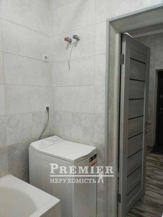 СРОЧНО!Продам 1-к.квартиру в новом доме.РЕМОНТ