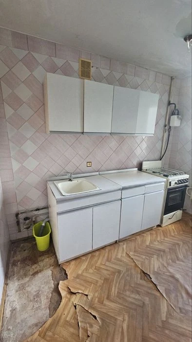 Продаж 3 кімнатноі квартири місто Вінниця  вулиця Антонова О