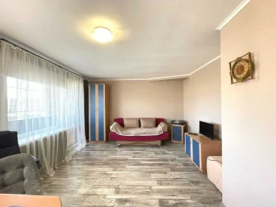 Продається 2к.квартира поруч міського парку