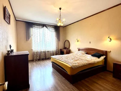 Квартира. Івано-Франківськ, Михайла Мулика вул. (Гаркуші)
