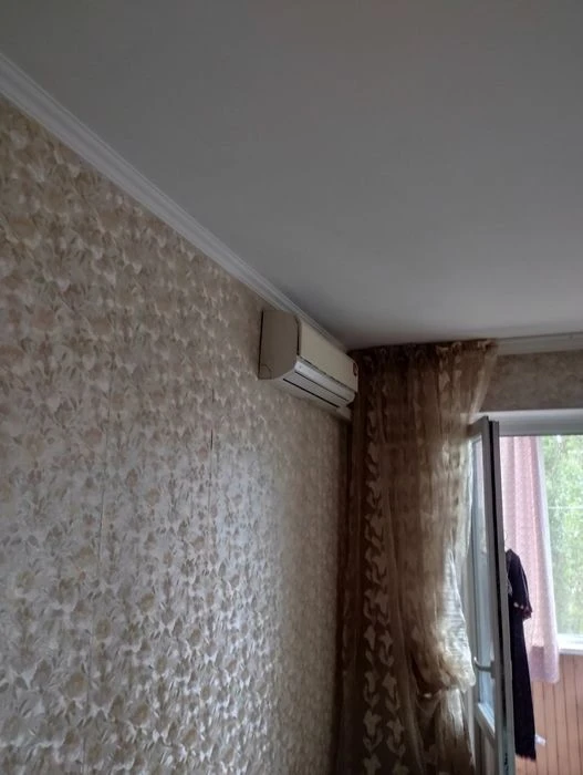 Продаю 2к/кв Намыв,Озёрная 5/9 52/30/8,45000$