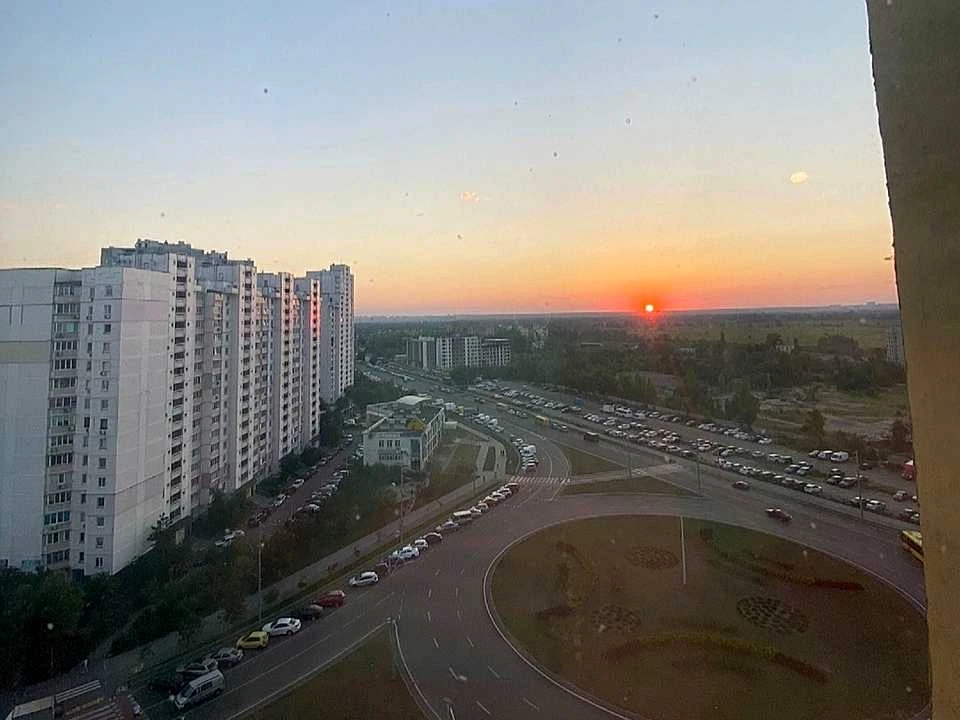 Квартира. Київ, Радунська вул.