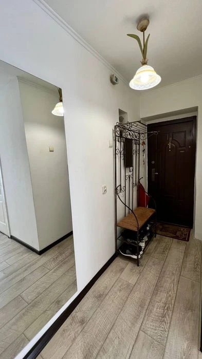 Продаж 1 кімнатної квартири вул. Торфʼяна