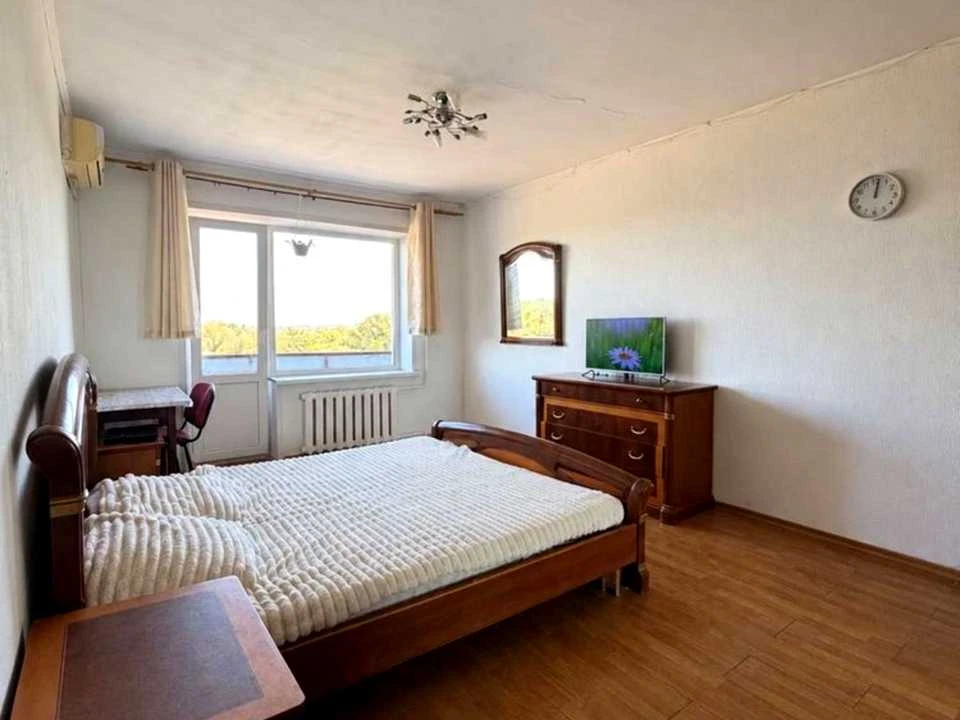 Квартира. Дніпро, Набережна Перемоги вул.