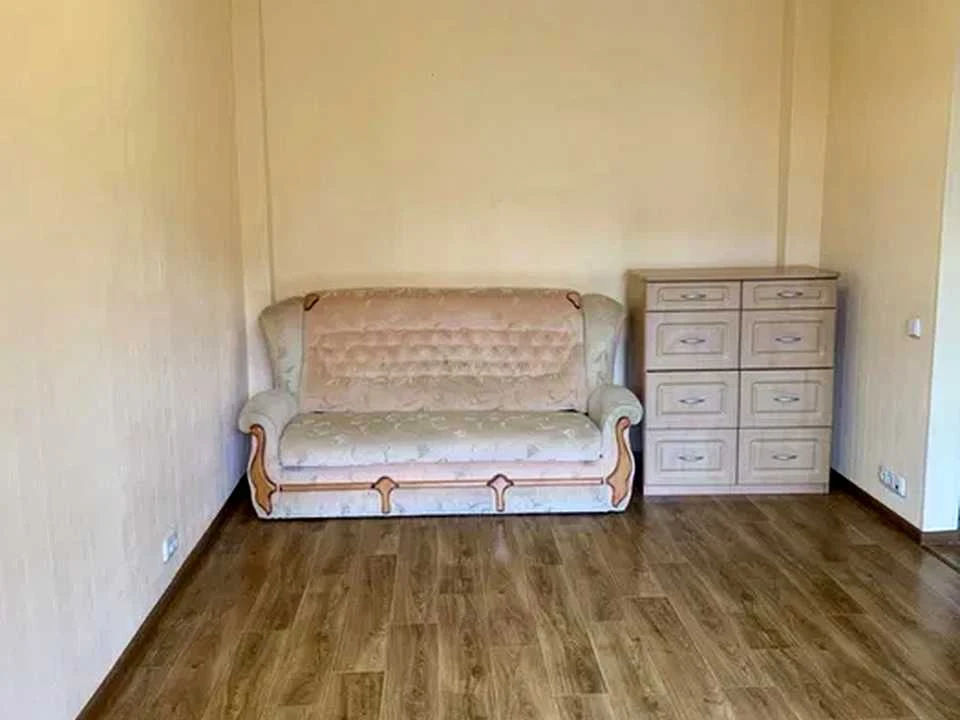 Квартира. Київ, Науки просп.