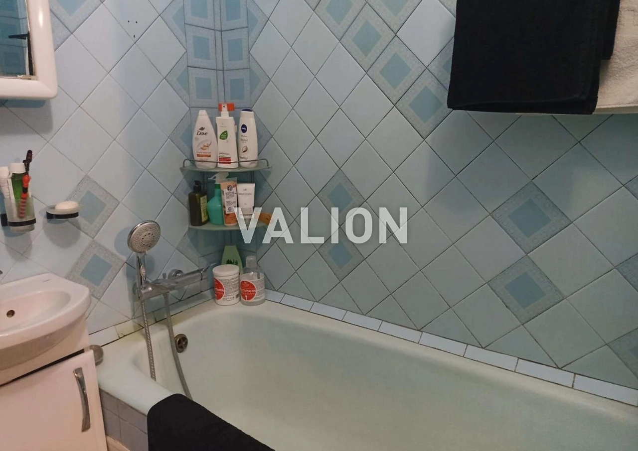 Продаж 2-кімнатної квартири на вул.Татарська, 2д