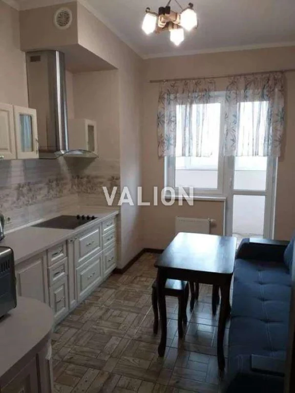 Продаж 1к. квартири вул. Драгомирова 2а ЖК Новопечерський дв