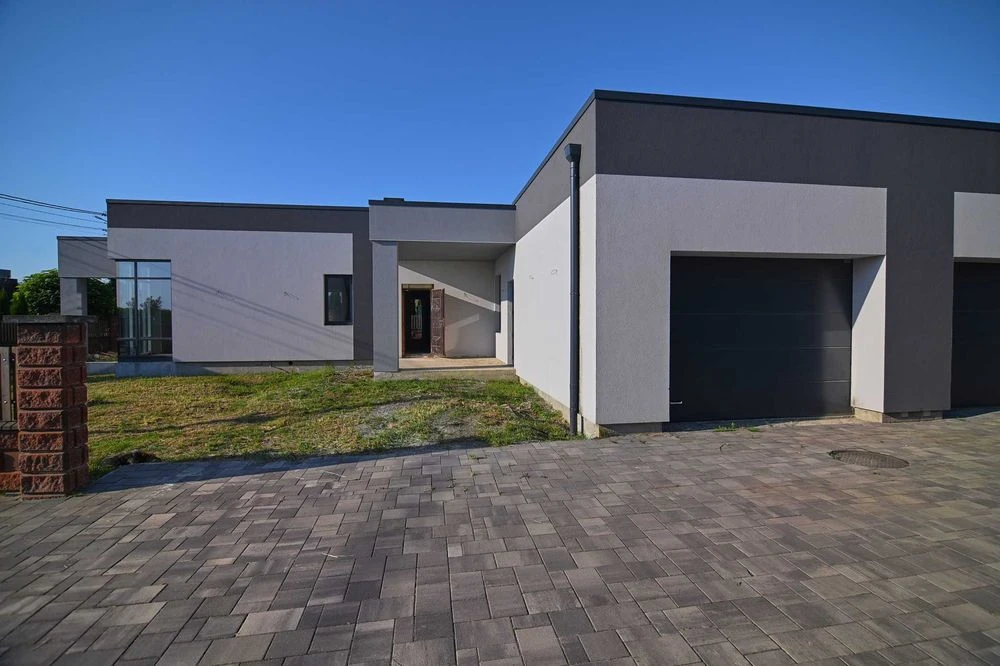 Одноповерховий Twin House з гаражем на Газовику! Без комісії