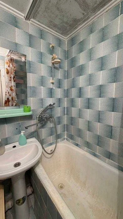 2-room apartment for sale near the city of Demiivska - Holosiivskyi Avenue