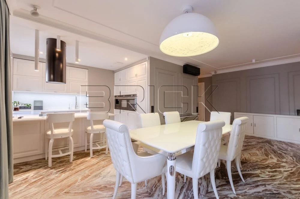 Продаж квартири Щекавицька, 30/39 Поділ Контрактова площа