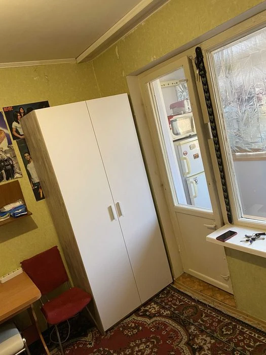 Комната в пятикомнатной квартире по пр.  Добровольского.