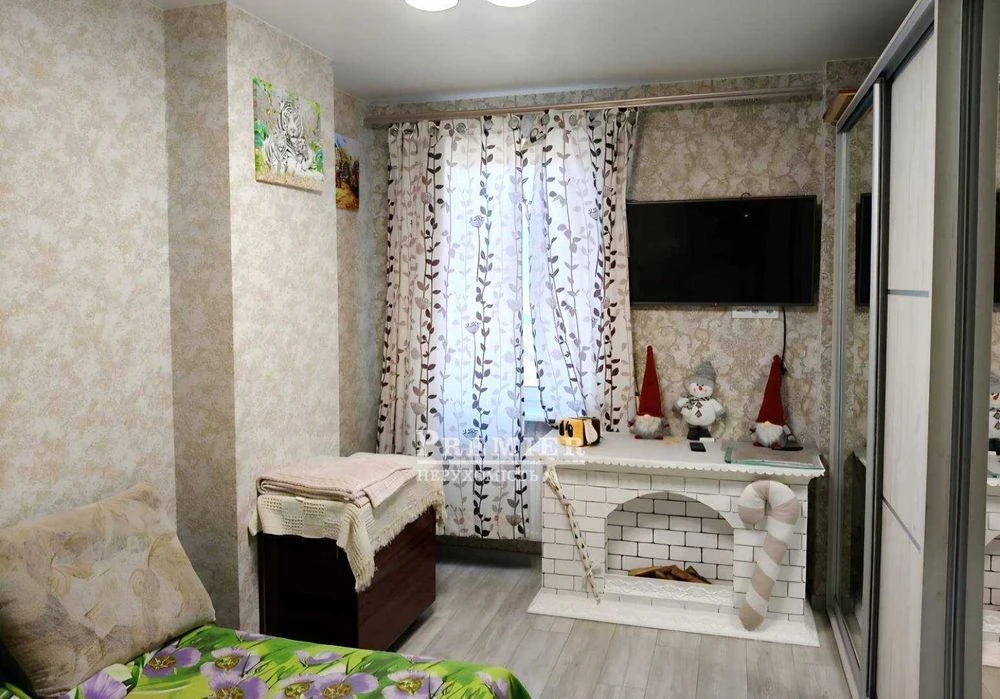 Продам 2-х кім. квартиру у новому Жк