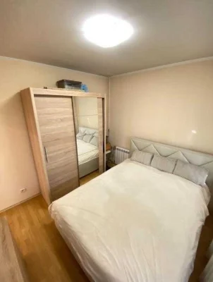 Продам 3 кімнатну квартиру Холодна Гора