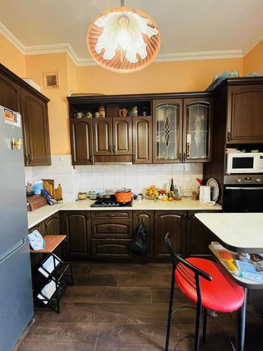 4 кімнатна квартира в центрі Львова, вулиця Академіка Кучера