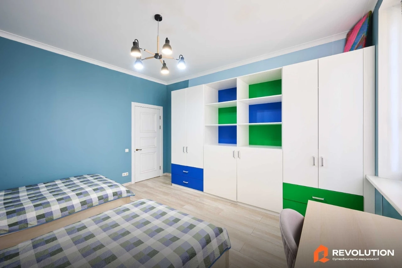 Без комісії. Продаж 3к квартири 123.8м2, ЖК Златоустівський