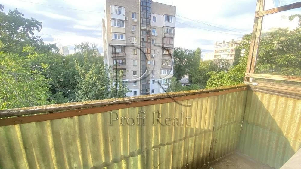 Продаж 2 к. квартири в Шевченківському р-ні вул Довнар-Запол