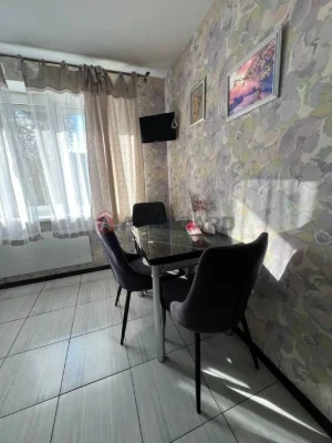 Продам 2х кв с ремонтом 46500$ начало пр. Б. Хмельницкого