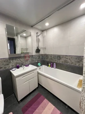 Продам 2х кв с ремонтом 46500$ начало пр. Б. Хмельницкого