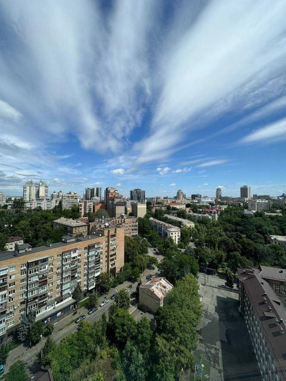 БЕЗ%, Кониського 44, квартира з ремонтом, 100 м., Павлівськи