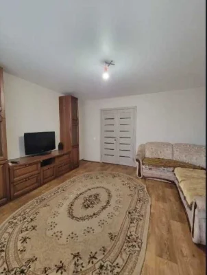 Продаж 3 к квартири 65 м2, жм Придніпровськ, вул. Неміровича