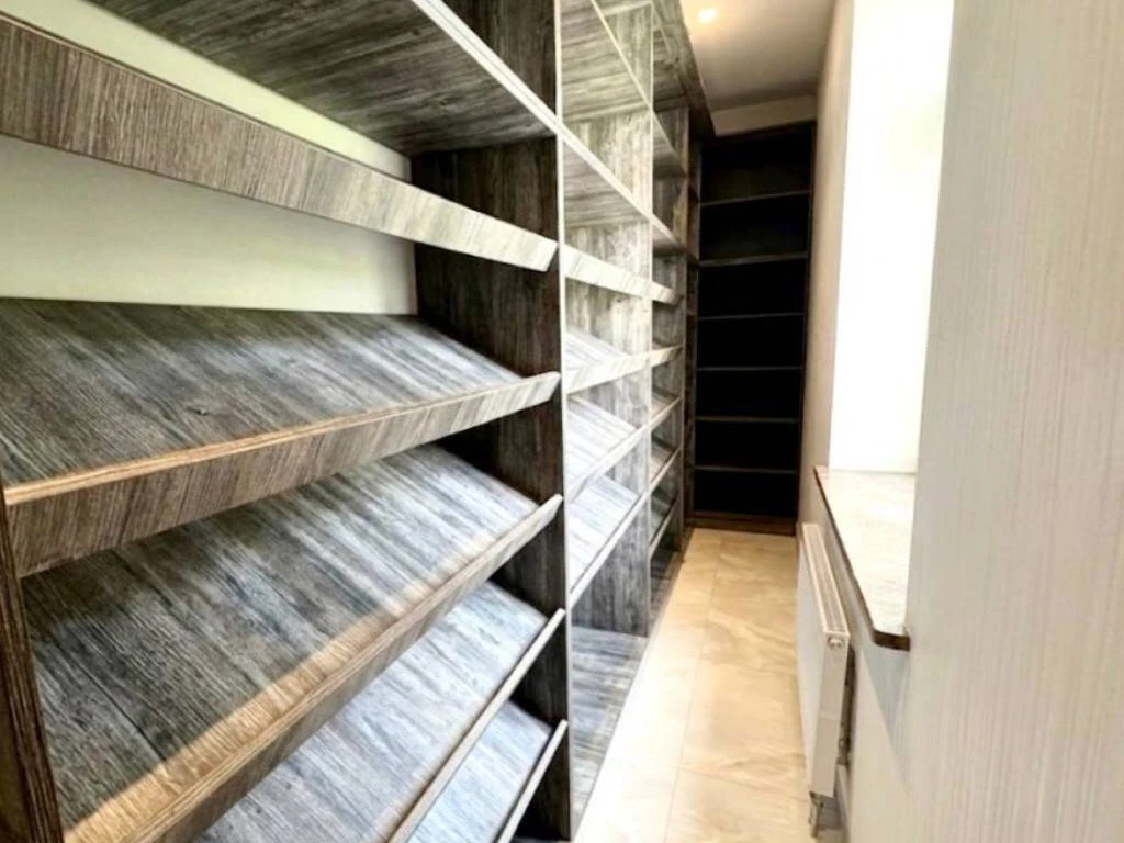 Без комісії. Продаж квартири 155 м. кв. з ремонтом в ЖК прем