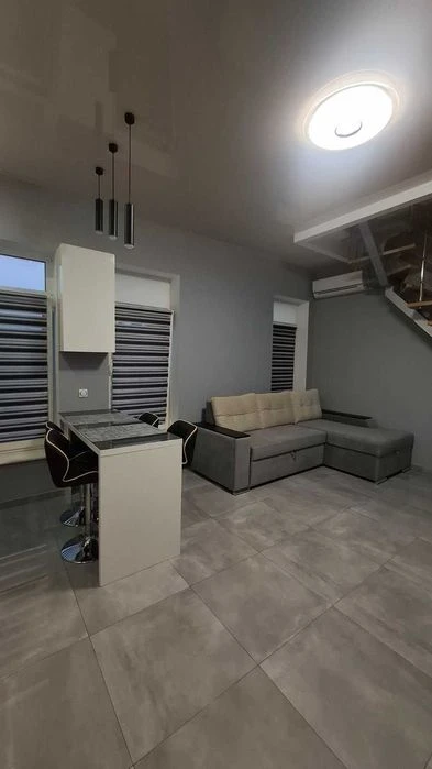 Продам  3-кімнатну квартиру у клубному будинку «Женева» жм П