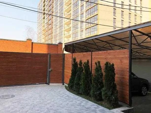 Продам  3-кімнатну квартиру у клубному будинку «Женева» жм П