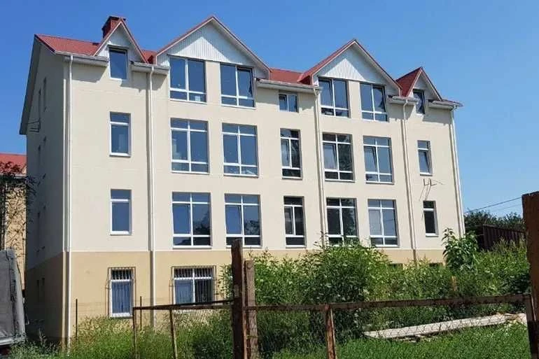 Продам  3-кімнатну квартиру у клубному будинку «Женева» жм П
