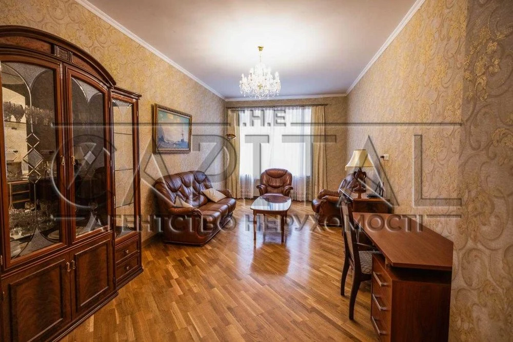 Продаж / 2-кімн. квартира / 85 m2 / вул. Коновальця Євгена,