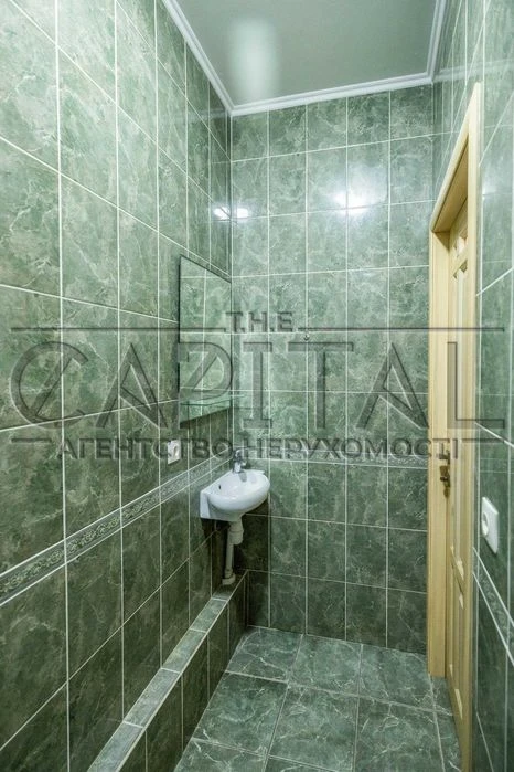 Продаж / 2-кімн. квартира / 85 m2 / вул. Коновальця Євгена,