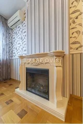 Продаж квартири  Вишукана 3 кімн 95м2 ЖК Вікторія пр.Бересте