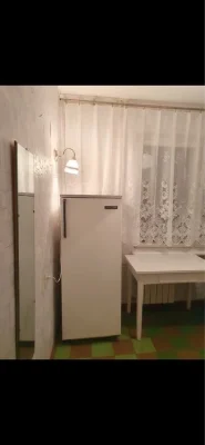 Продаж 1 кімнатноі квартири вул.Стародніпровська 4/9