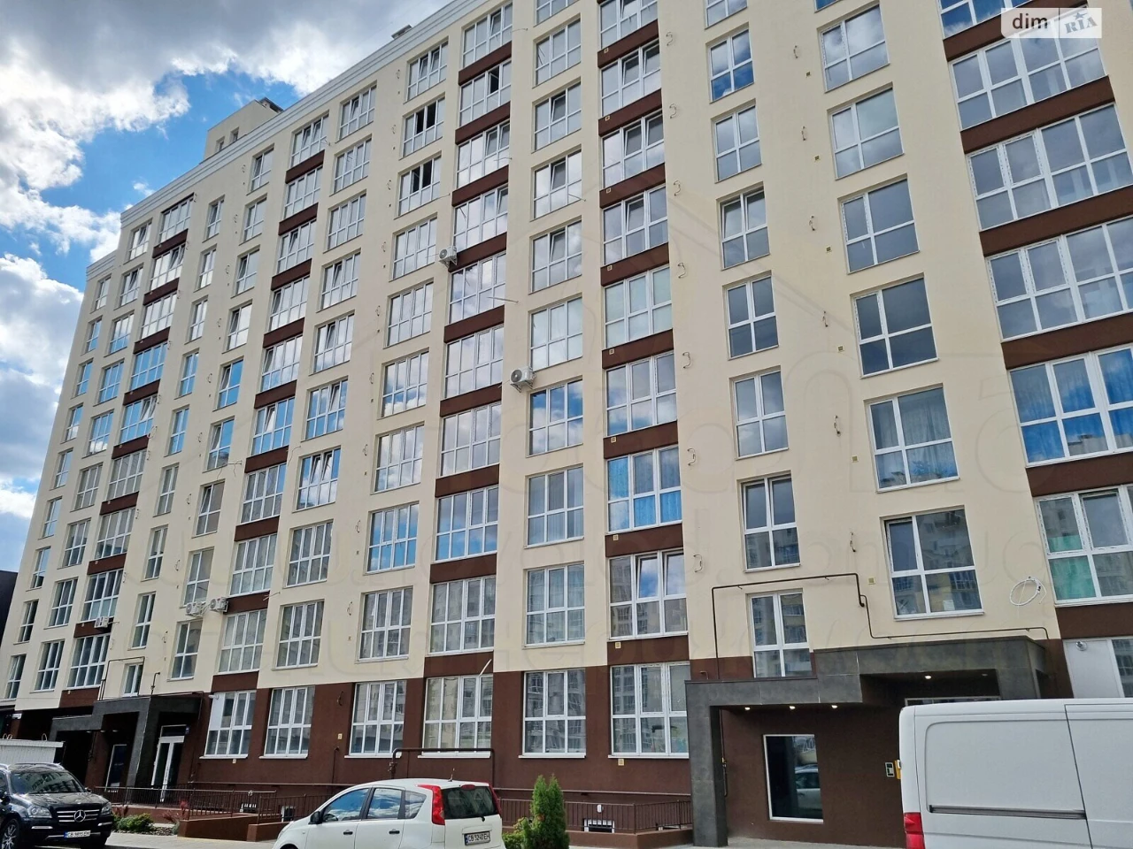 Продаж Квартира Масани
