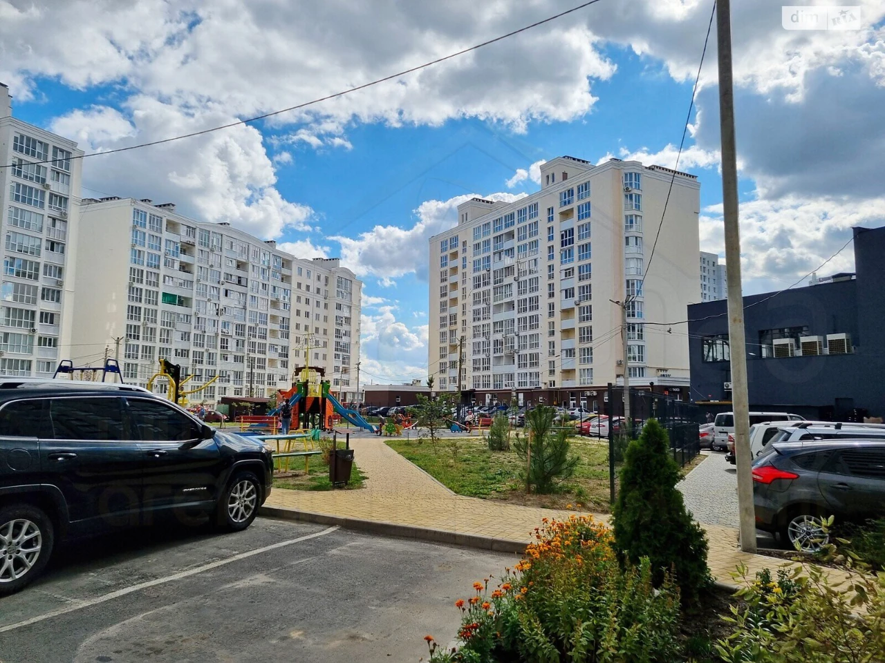 Продаж Квартира Масани
