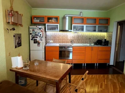 Квартира. Київ, Миколи Бажана просп.