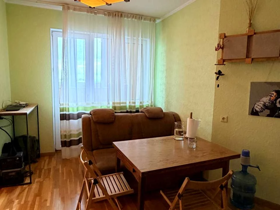 Квартира. Київ, Миколи Бажана просп.