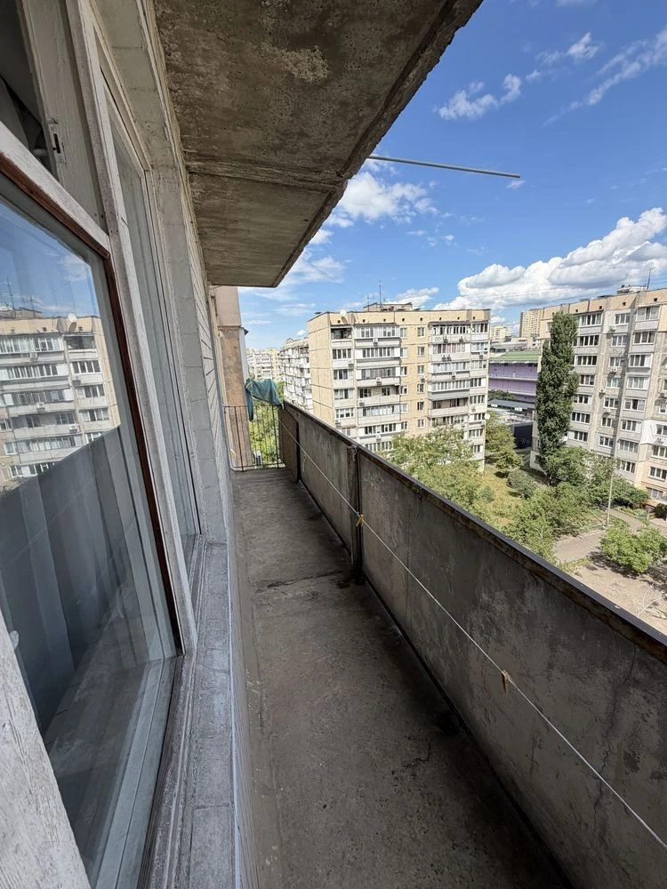 Продаж квартири 2к Оболонський проспект, 23А м. Оболонь Київ