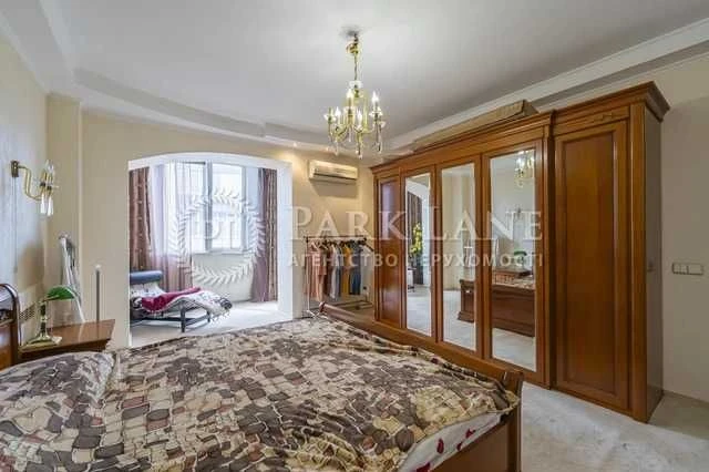 Центр Киева Липки Продам 3к квартиру с ремонтом Мазепы Арсен