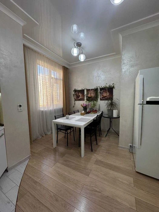Продаж 2-кімнатної квартири в ЖК «5 Перлина», Таїрова, вул.