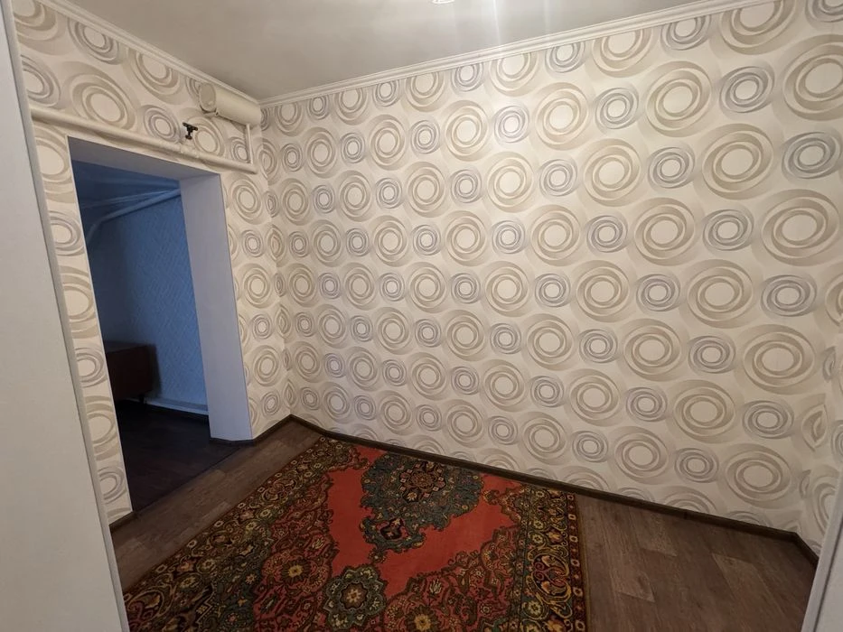 I will sell a house with a garage, it is possible to exchange for a car