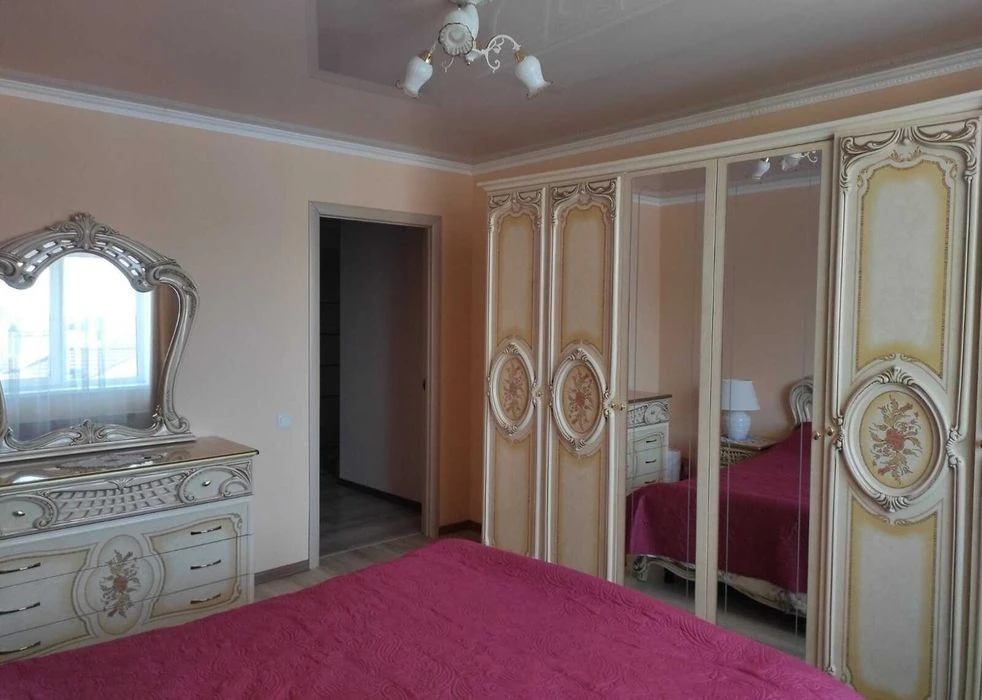 Продається 2к квартира в мікрорайоні Академічний