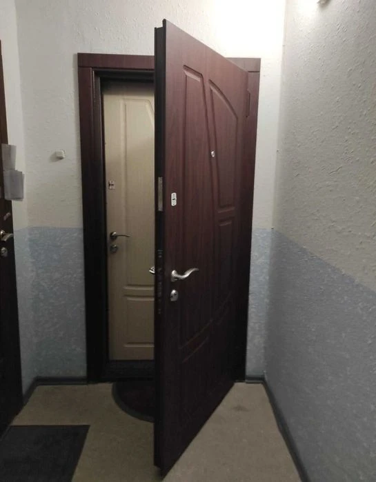 Продається 2к квартира в мікрорайоні Академічний