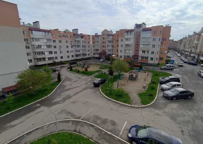 Продається 2к квартира в мікрорайоні Академічний