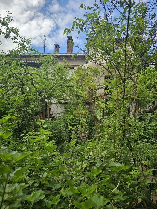 Продаж будинку  Чернівці