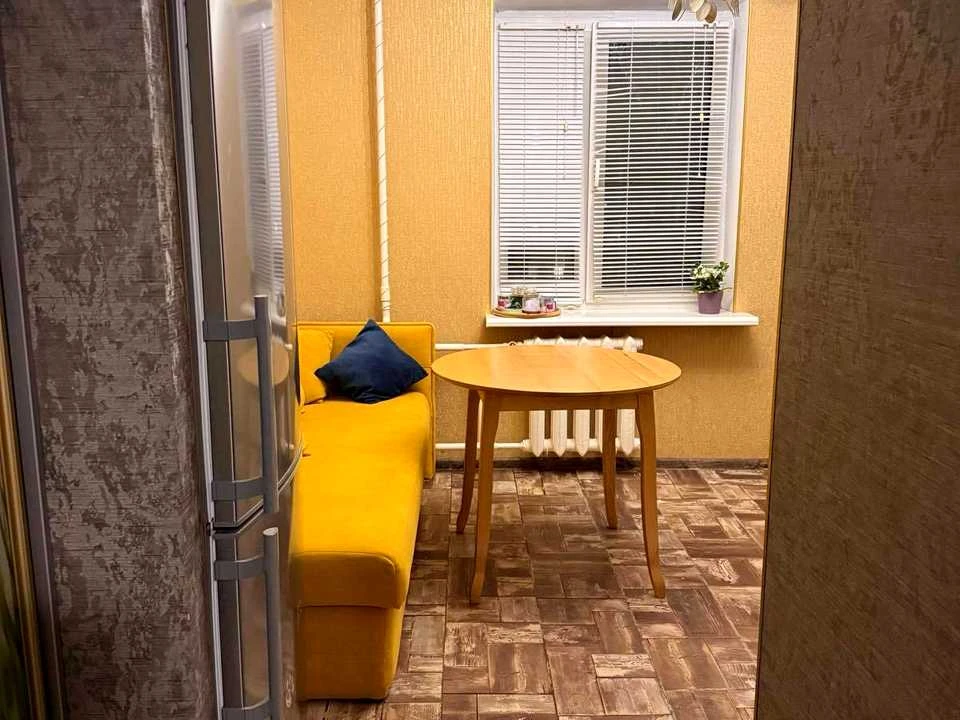 Квартира. Київ, Драгоманова вул.