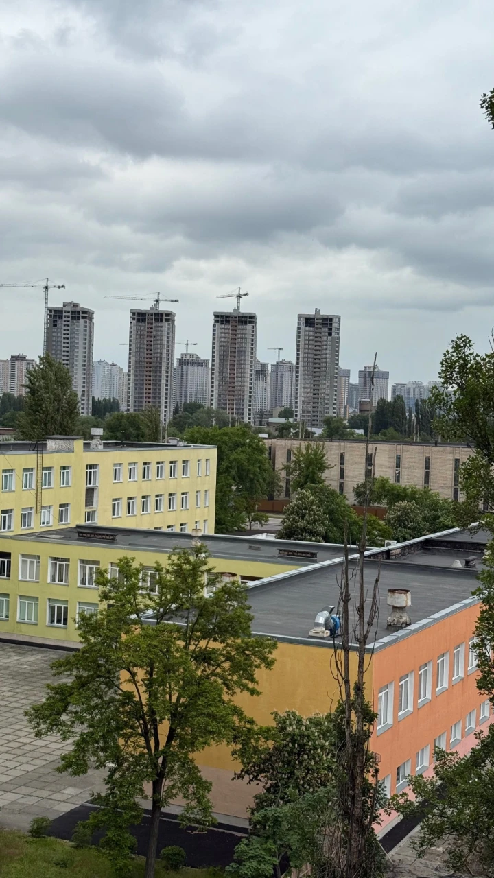 Оренда 2-кімнатної квартири на Березняках / Русанівці, вул.