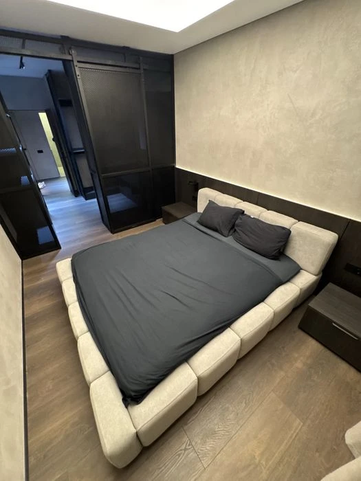 Продаж жк варшавський крістерів варшавський