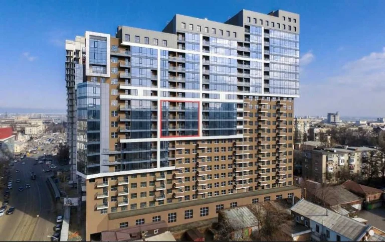 I will sell a cozy bright 2-room studio apartment in the residential complex Baku Center Remon