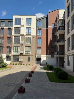 1 кімн квартира 45,5 кв м АОГВ, малоквартирний будинок із це
