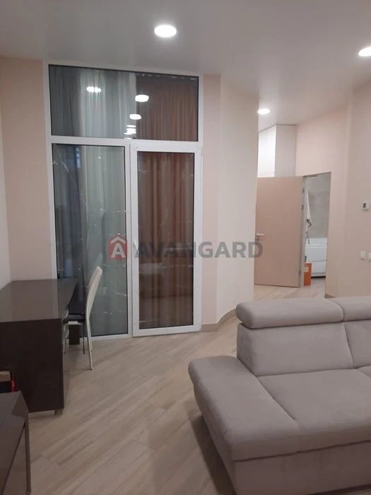 I will sell a luxurious apartment in the premium residential complex 'Comfort City' $160,000